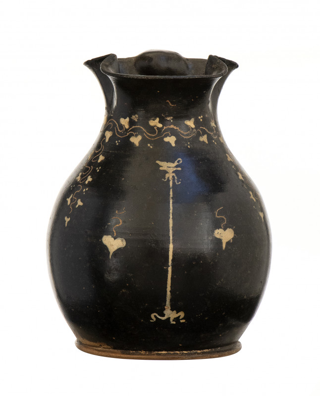 APULIAN GNATHIA-WARE CHOUS
Late 4th century BC
height cm 12,5

Decorated with a ...