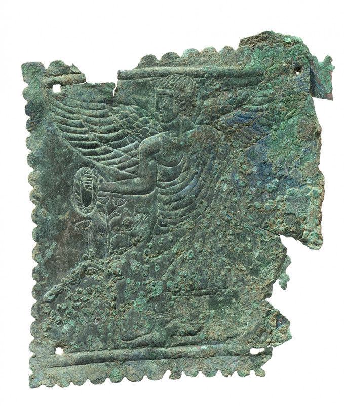 ETRUSCAN BRONZE PLAQUE
ca. 500 - 480 BC
cm 17 x 16

Part of a furniture, vehicle...