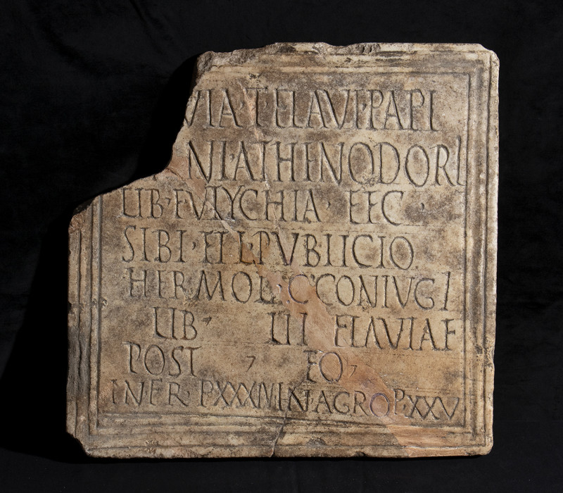 ROMAN MARBLE GRAVESTONE
3rd - 4th centuries AD
height cm 37; length cm 38; wide ...
