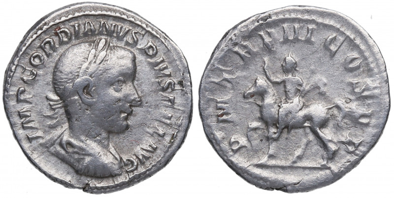 240 d.C. Gordiano III. Roma. Denario. RSC 234 – RIC 81. Ag. 2,84 g. PM TR P III ...