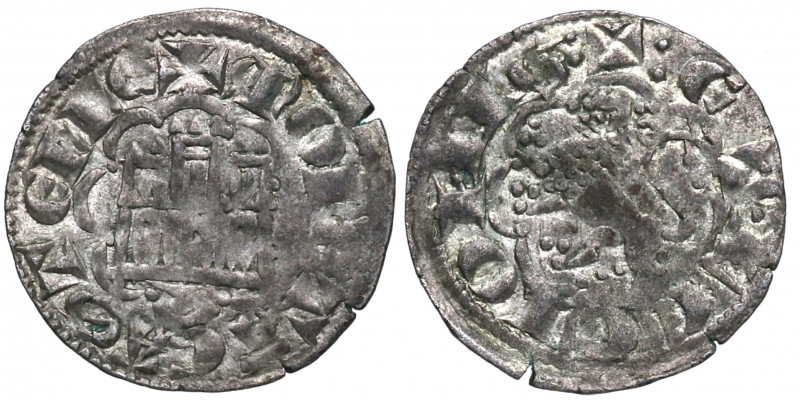 Alfonso X (1252-1284). Coruña. Dinero seisén. Ve. 0,76 g. Punto bajo león. MBC. ...