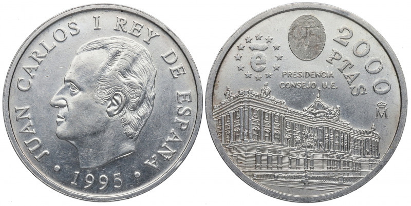 1995. Juan Carlos I (1975-2014). 2000 Pesetas. Ag. SC. Est.25.