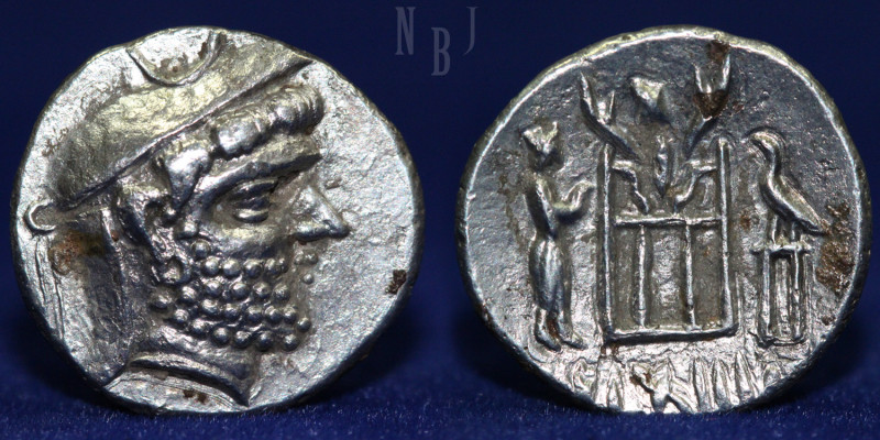 Kings of Persis. Darios (Darev) I. 2nd century BC. AR Drachm. (4gm, 19mm) Head r...