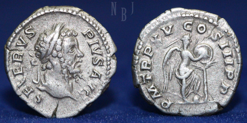 Septimius Severus AR Denarius. Rome, AD 207. (3.34gm, 20mm) SEVERVS PIVS AVG, la...