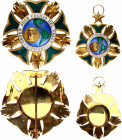 Honduras Order of Civil Jose Cecilio Del Valle Grand Cross Set 1977
Gold plated silver. Badge 33,5gr. Star 86,5gr.