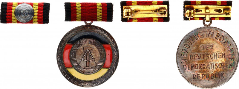 Germany - DDR Medal of Merit of the GDR
(Verdienstmedaille der DDR)