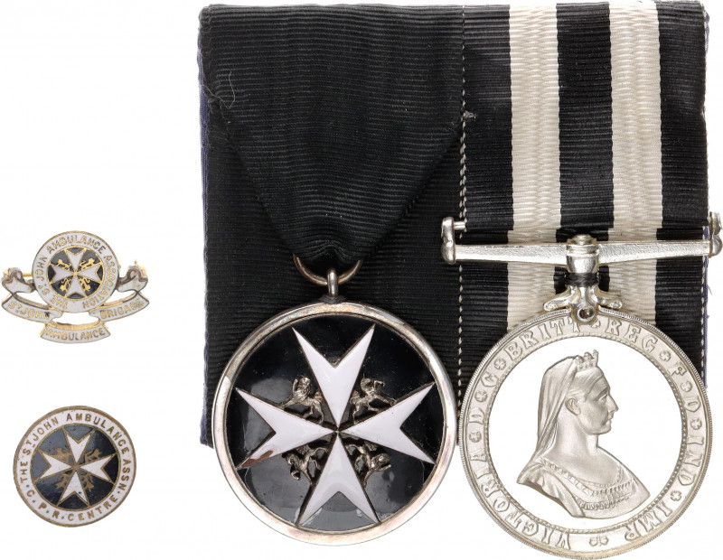 World Group of Medals & Badges of Saint John Ambulance Association 1935 - 1952
...