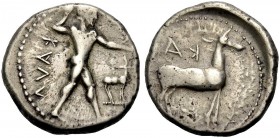 BRUTTIUM. KAULONIA. Nomos, 475-388 v. Chr. KAVΛ (rückläufig), der nackte Apoll n. r. stehend, Zweig in der Rechten und kleiner Dämon auf der ausgestre...