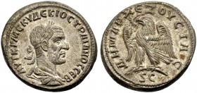 SYRIEN. ANTIOCHIA AM ORONTES. Traianus Decius, 249-251. Billon-Tetradrachmon. Drap., gep. Büste mit L. n. r., von hinten gesehen, darunter eine Offizi...