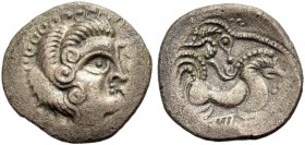 FRANKREICH. CORIOSOLITES (ARMORICA). Stater, Billon, um 50 v. Chr. Kopf n.r., das Haar in drei dicken Strähnen. Rv. Pferd im Galopp n.r., über dem Rüc...