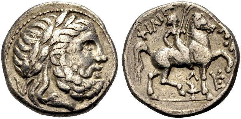 OSTKELTEN. Imitationen Philipp II. Tetradrachmon. Bärtiger Kopf mit Lorbeerkranz...