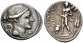 RÖMISCHE REPUBLIK. L. Valerius Flaccus, 108-107 v. Chr. Denar. Drap. Büste der Victoria, das Haar auf dem Hinterkopf in einem Knoten; unter dem Kinn W...