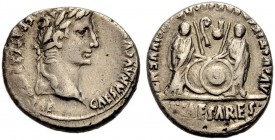 KAISERZEIT. Augustus, 27 v. Chr. -14 n. Chr. Denar, 2-1 v. Chr., Lugdunum. Büste mit L. n. r., CAESAR AVGVSTVS DIVI F PATER PATRIAE Rv. C L CAESARES (...