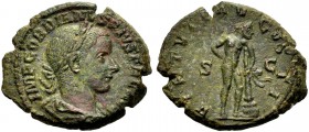 KAISERZEIT. Gordianus III., 238-244. As, ca. 240-244 Rom. Drap. Büste mit L. n. r. Rv. VIRTVS AVGVSTI/ S-C Heracles n. r., sich auf eine Keule stützen...