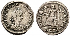 KAISERZEIT. Valentinianus II., 375-392. Siliqua, 375-378, Aquileia. Drap., gep. Büste n. r. mit Perlendiadem. DN VALENTINIA-NVS PF AVG Rv. VRBS - ROMA...
