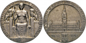 HAMBURG - LÜBECK - SCHLESWIG-HOLSTEIN
HAMBURGISCHE MEDAILLEN DES 17. BIS 21. JAHRHUNDERTS
Rathausportugaleser in Silber 1897 (v. Rudolf Bosselt, Ran...