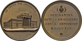 MEDAILLEN und PLAKETTEN
AUSLÄNDISCHE MEDAILLEN
NIEDERLANDE
Bronzemedaille 1845 (v. d. Kellen) auf die Errichtung der neuen Börse in Amsterdam. Rs. ...