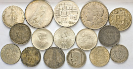 AUSLÄNDISCHE MÜNZEN
LOTS ausländischer Münzen
Lot von meist modernen Silbermünzen u.a. Finnland, 10 Markka 1967. Österreich, 2 Sch. 1928, Schubert. ...