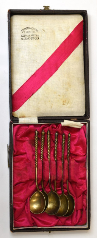 Rosja, Komplet 6 łyżeczek do herbaty 1888 Piękny komplet z ładnym grawerunkiem. ...