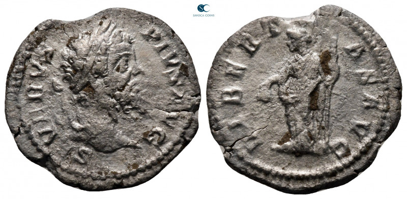 Septimius Severus AD 193-211. Rome
Denarius AR

20 mm, 2,24 g



nearly v...