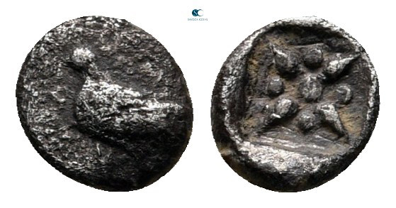 Troas. Abydos circa 450-400 BC. 
Tetartemorion AR

5 mm, 0,19 g



very f...