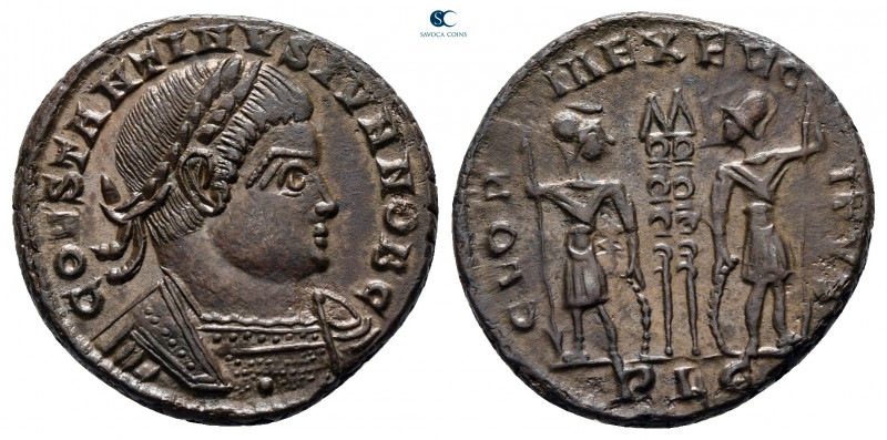 Constantine II, as Caesar AD 317-337. Lugdunum
Follis Æ

15 mm, 2,53 g


...