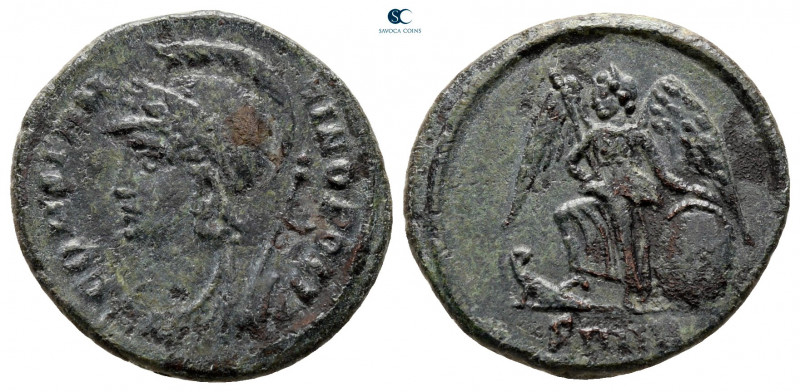 City Commemoratives AD 330-354. Nicomedia
Follis Æ

17 mm, 2,60 g



near...