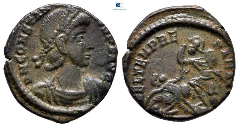 Constantius II AD 347-361. Uncertain mint
Follis Æ

16 mm, 2,78 g



very...