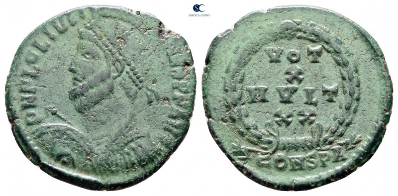 Julian II Apostate AD 360-363. Constantinople
Follis Æ

19 mm, 2,35 g



...