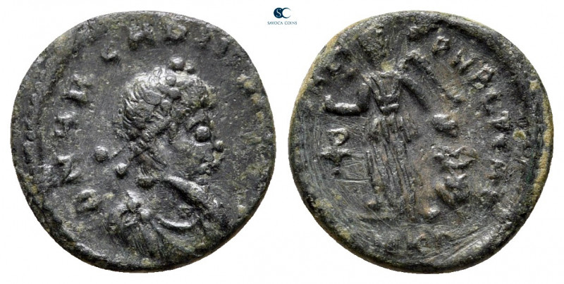 Arcadius AD 383-408. Cyzicus
Follis Æ

12 mm, 1,13 g



nearly very fine