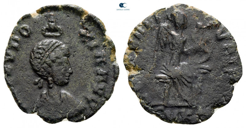 Aelia Eudoxia AD 400-404. Cyzicus
Follis Æ

15 mm, 1,40 g



nearly very ...