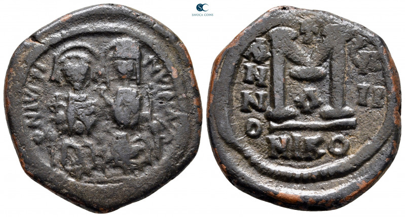 Justin II and Sophia AD 565-578. Nikomedia
Follis or 40 Nummi Æ

31 mm, 15,42...