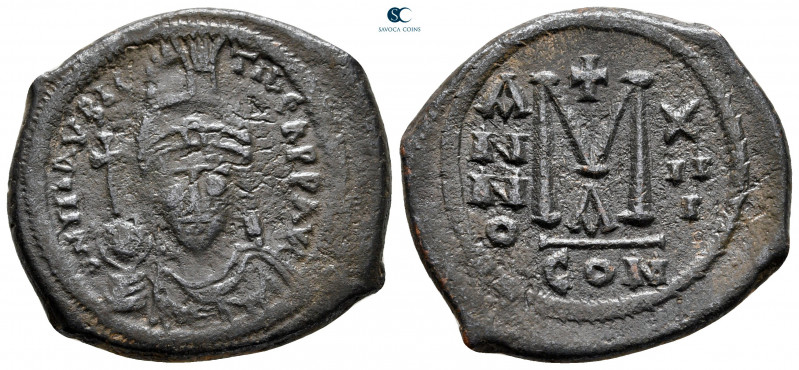 Maurice Tiberius AD 582-602. Constantinople
Follis or 40 Nummi Æ

29 mm, 10,6...