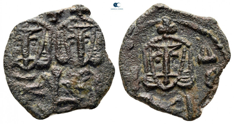 Constantine V Copronymus, with Leo IV and Leo III AD 741-775. Syracuse
Follis Æ...