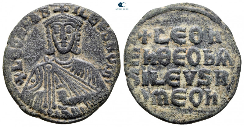 Leo VI the Wise AD 886-912. Constantinople
Follis or 40 Nummi Æ

24 mm, 5,43 ...