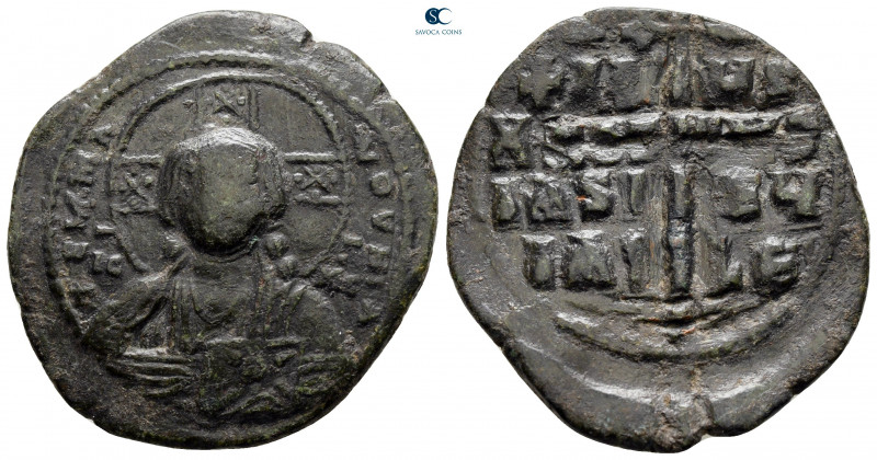 Romanus III Argyrus AD 1028-1034. Constantinople
Anonymous Follis Æ

31 mm, 9...