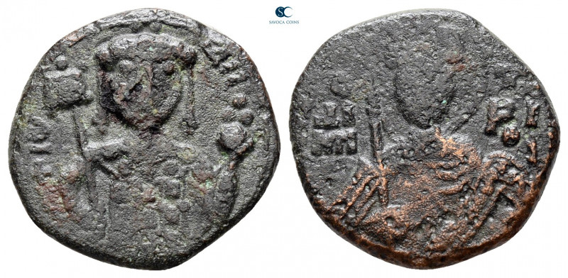 John II Comnenus AD 1118-1143. Thessalonica
Half Tetarteron Æ

15 mm, 2,59 g...