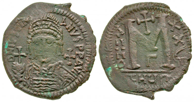 Justinian I. 527-565. AE follis (36 mm, 17.32 g, 6 h). Antioch / Theoupolis mint...