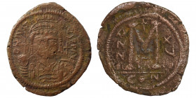 Justinian I, 527-565. Follis (bronze, 18.31 g, 38 mm), Constantinople, dated RY 17 = 540/1. D N IVSTINIANVS P P AVC, diademed, draped and cuirassed bu...