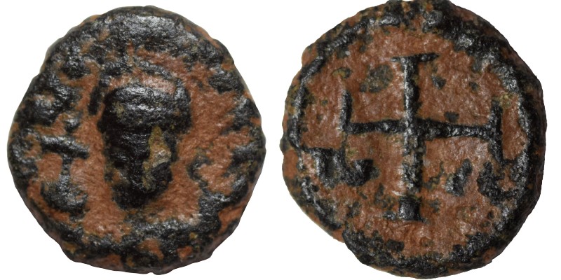 Justinian I, 527-565. Nummus (bronze, 0.80 g, 9 mm), Carthage. Facing bust, hold...