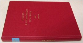 ANTIKE NUMISMATIK. STUDIEN ZU FUNDMÜNZEN DER ANTIKE. (Hrsg. Maria R.-Alföldi). Band 2: Aufsätze. Berlin 1984. 267 S., einige Abb. im Text. Ganzleinen....