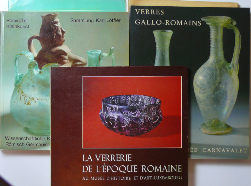 Lot de 6 ouvrages sur les verres romains
1- De romeinse galsverzameling in het ...