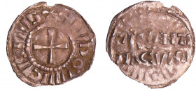 Louis IV l'Enfant (899-912) - Denier (Strasbourg)
A/ + HLVDOVVICVS PIVS Croix.
R/ AREGNTI NACVNAS en deux lignes.
TTB
Dep.961
 Ar ; 0.74 gr ; 19 ...
