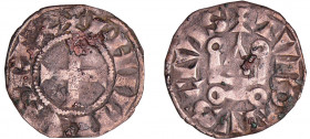 Philippe III (1270-1285) - Denier tournois
A/ + PHILIPVS REX. Croix. 
R/ + TVRONVS CIVIS. Châlet tournois.
TTB
Dy.204-C.167-L.207
 Ar ; 1.11 gr ;...
