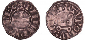 Philippe III (1270-1285) - Denier tournois
A/ + PHILIPVS REX. Croix. 
R/ + TVRONVS CIVIS. Châlet tournois.
TTB
Dy.204-C.167-L.207
 Ar ; 0.97 gr ;...