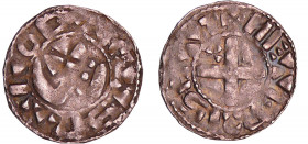 Nivernais - Louis IV - Denier
A/ + LVDOVICVS E. Faucille et croisette.
R/ + NEVERNIS CIV. Croix.
TTB
Bd.339 (3f)-SCMF.4163
 Ar ; 1.06 gr ; 19 mm