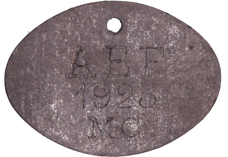 Afrique Centrale - Jeton AEF MC (Moyen-Congo) 1923
SUP
Lecompte.manque
 Zinc ...