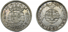 MACAU 1952 5 PATACAS SILVER Portuguese, Overseas Province 14.67g KM# 5