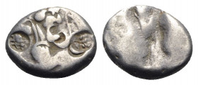 Achaemenid Kings of Persia, c. 450-375 BC. AR Siglos (16mm, 4.97g). Persian king or hero r., in kneeling-running stance, holding bow and dagger, quive...