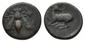 IONIA, Ephesos. 4th-3rd centuries BC. AE. 2.01g. 12.8m.